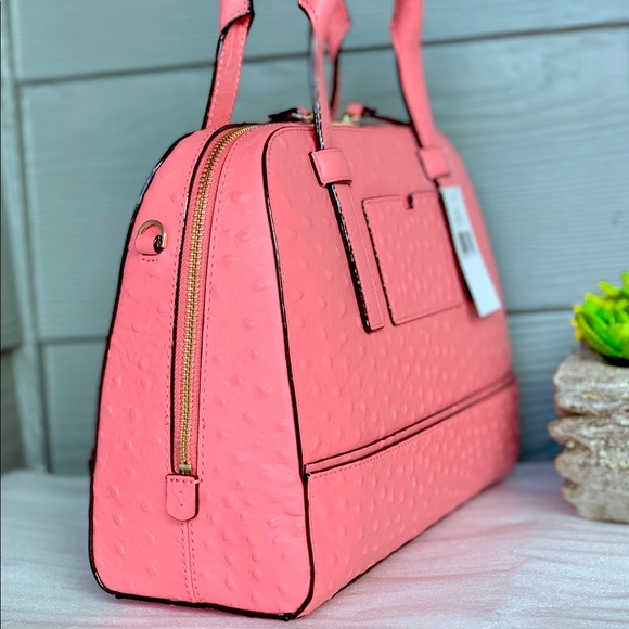 “Final price “Kate Spade Riverside Street Ostrich
Embossed Felix handbag - Picture 4 of 7